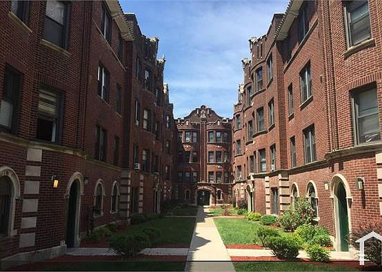 1st image of 4410 S Drexel Blvd #1B