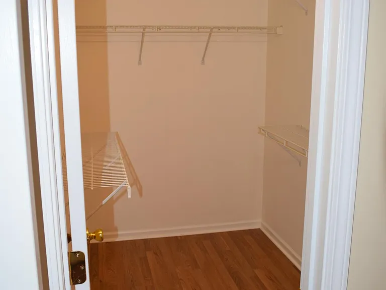 4100 Suttle Pl — Photo 12