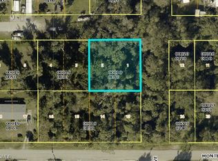 433 Santa Cruz St, North Fort Myers, FL 33903