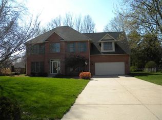 7927 S Nantucket Woods Ct, Terre Haute, IN 47802