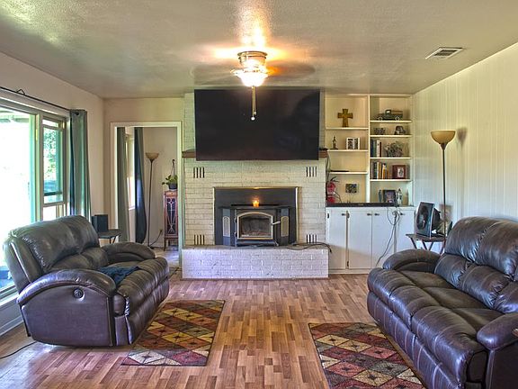 4th image of 207 Lakeway Dr