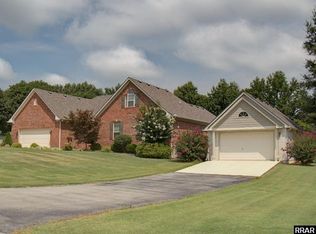 291 Mellow Ln, Martin, TN 38237