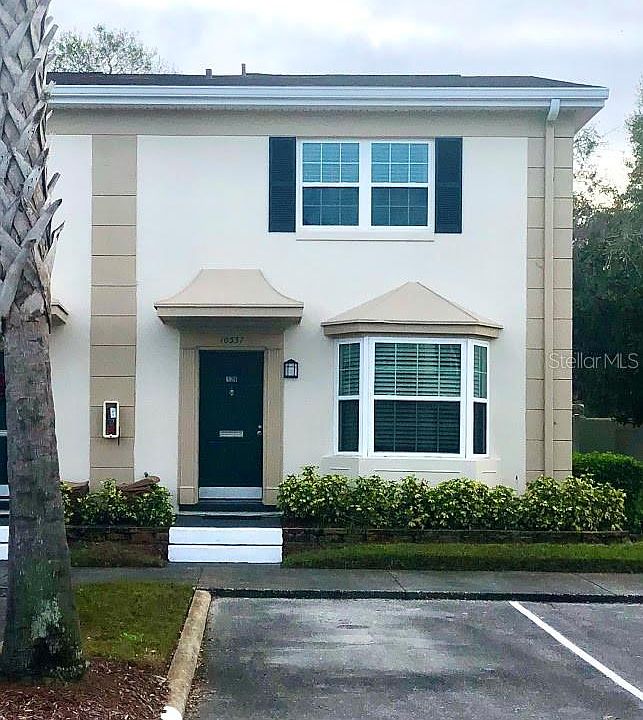1st image of 10337 Carrollwood Ln #121