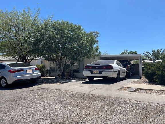3rd image of 4072 E White Water Dr