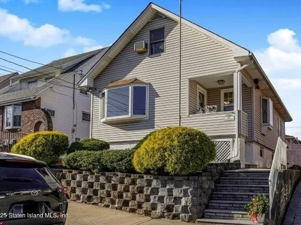 334 Neal Dow Ave, Staten Island, NY 10314