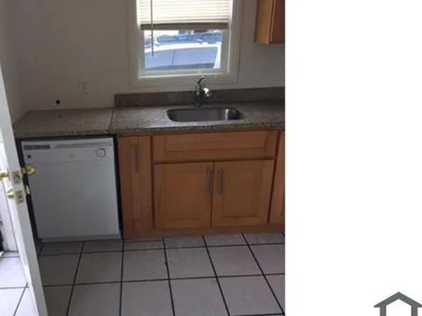 9600 B St #0, Oakland, CA 94603