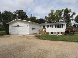 10513 State Highway 56, Le Roy, MN 55951