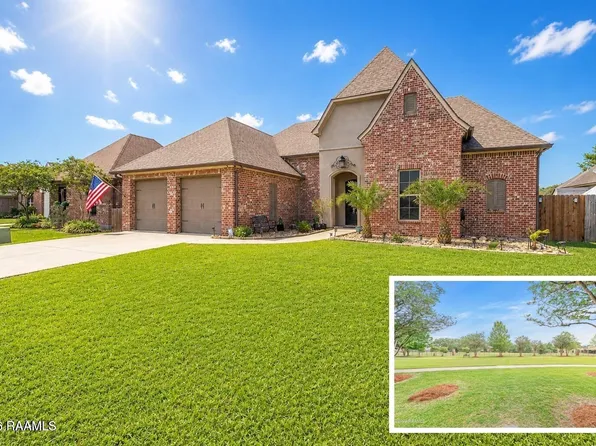 207 Cane Creek Dr, Broussard, LA 70518