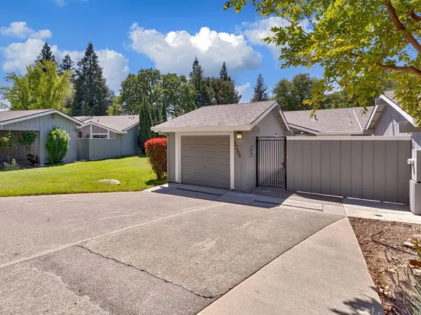 3268 Amethyst Dr, Shingle Springs, CA 95682