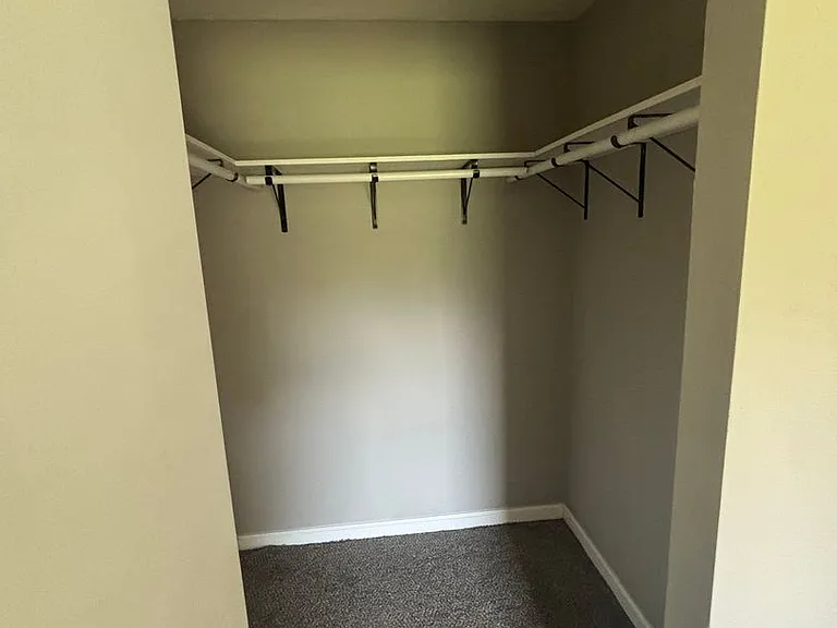 449 Shellview St — Photo 7