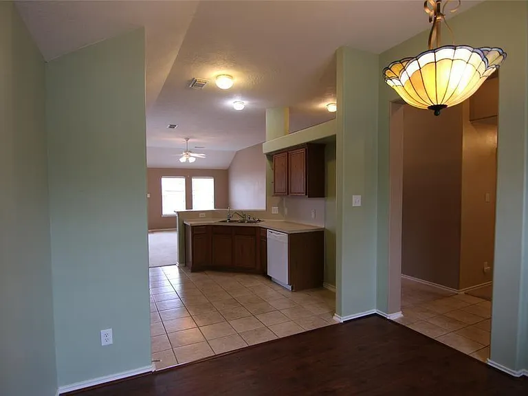 12259 Noco Dr — Photo 6