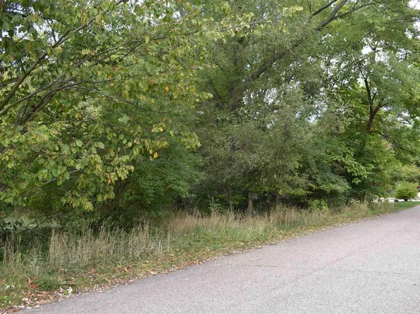 52801 Hastings 2 St, South Bend, IN 46637