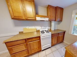 38 Gibson St #5T, Cambridge, MA 02138