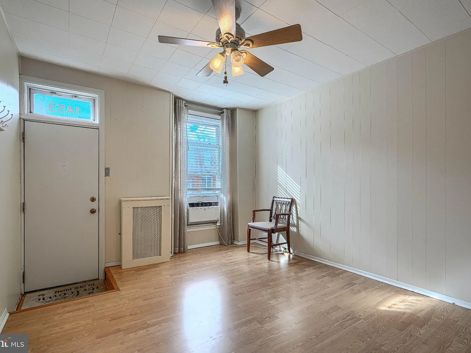 2 bed, 1.0 bath, 1044 sqft, $1,950 — Photo 4