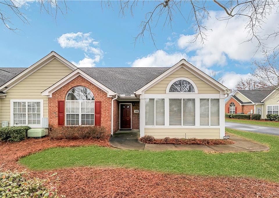 1st image of 4524 Orchard Trce