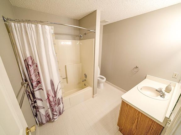 5th image of 4890 Harbor Point Dr #11