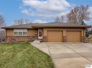 12735 N St, Omaha, NE 68137