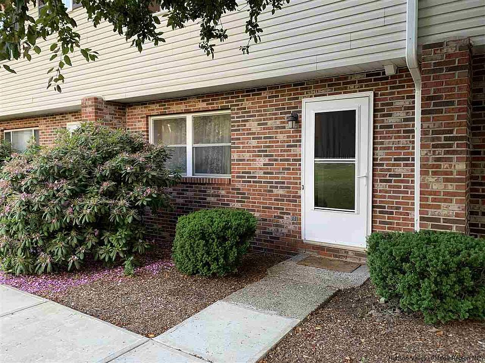 1st image of 503 Briarwood Ct