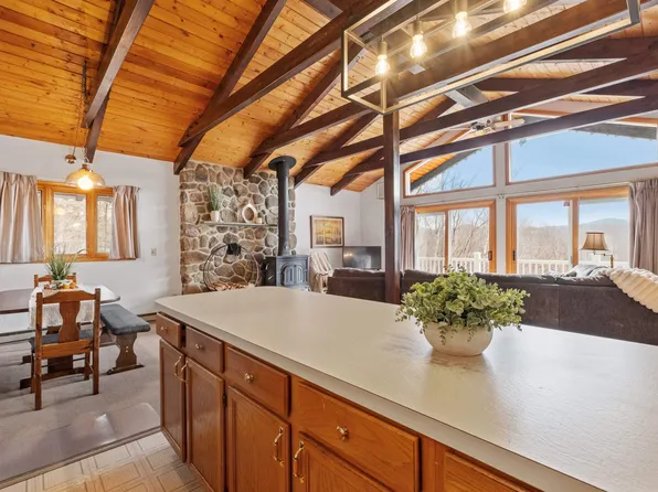 138 Linderhof Strasse Road, Bartlett, NH 03812
