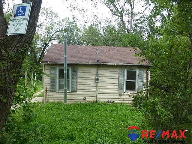 1st image of 216 7th Ave