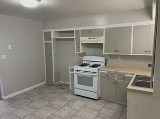 211 Ferguson Ave #B, Bakersfield, CA