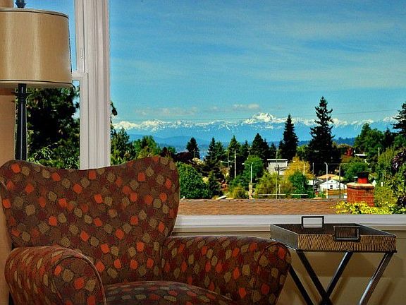 View from living room. You can see the Brothers (Mts)