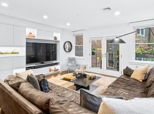 290 North St #2, Boston, MA 02113