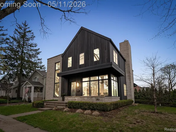 283 E Lincoln St, Birmingham, MI 48009
