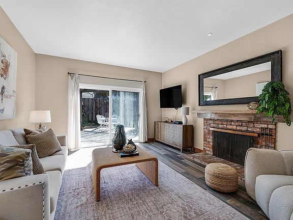 5th image of 3623 Sutton Loop