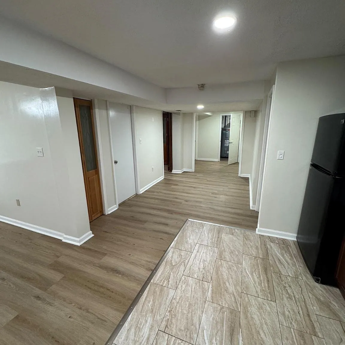 2 bed, 1.0 bath, 1208 sqft, $1,900 — Photo 3