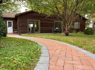 545 Bingham Shore Rd, Saint Albans, VT 05478