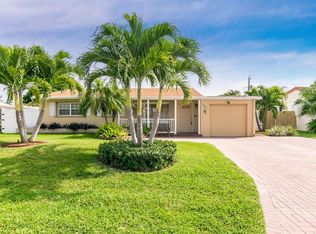 450 NE 25th Ter, Boca Raton, FL 33431
