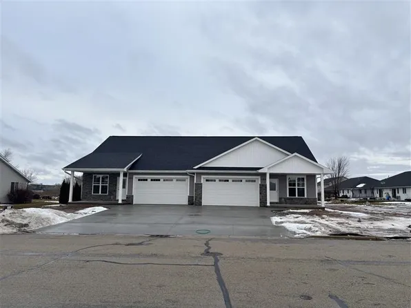 344 Rising Star Ln, Seymour, WI 54165