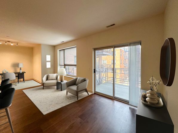 1040 N Cass St #1100-401