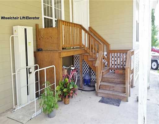 3rd image of 9318 Riverlodge Dr