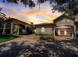 6051 Holatee Trl, Fort Lauderdale, FL 33330