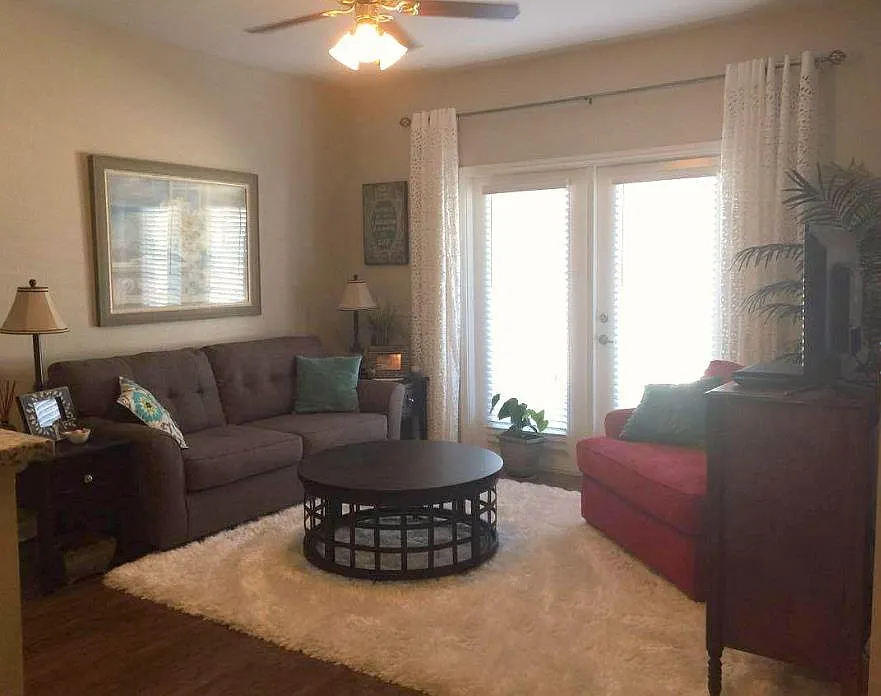 Seaside Landing Apartments — Photo 3