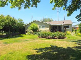 1408 Quinton St, The Dalles, OR 97058