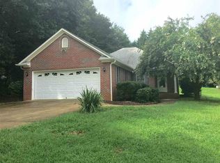 415 N Pond View Dr, Duncan, SC 29334
