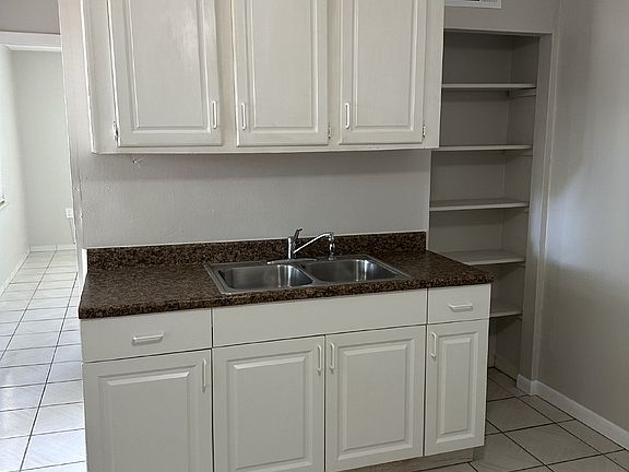 3rd image of 363 W Merritt Ave #B