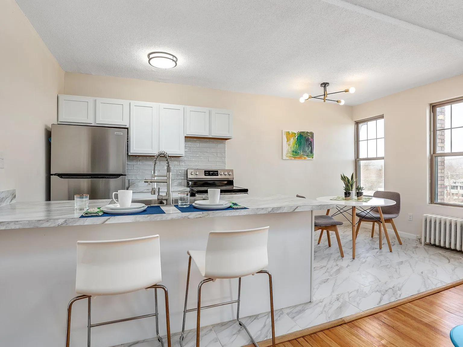 1 bed, 850 sqft, $1,095 — Photo 3
