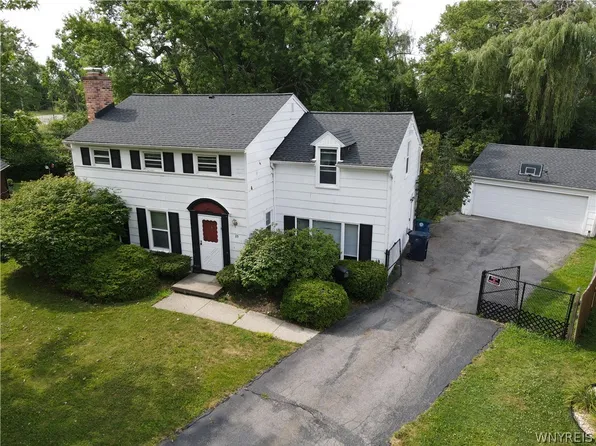 23 Millbrook Ct, Williamsville, NY 14221