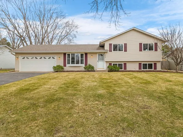 9528 Glacier Ln N, Maple Grove, MN 55369