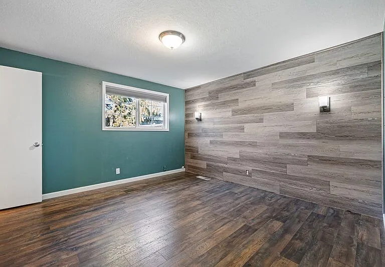 2577 Elysium Ave — Photo 20