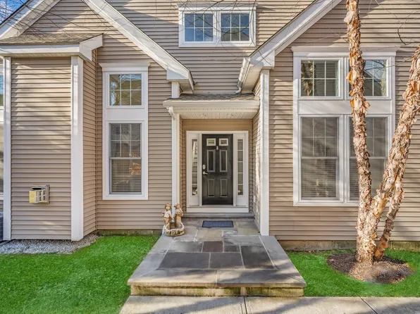 74 Copper Square Drive #74, Bethel, CT 06801