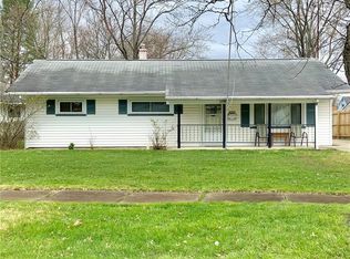 3252 Greenfield St NW, Warren, OH