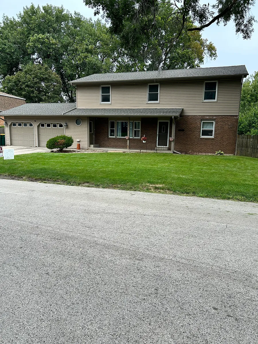 Building Photo - 13918 N Marybrook Dr