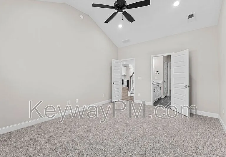 2096 Denmark Ave SE — Photo 8