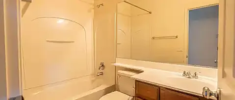 2043 S Starling Dr — Photo 15