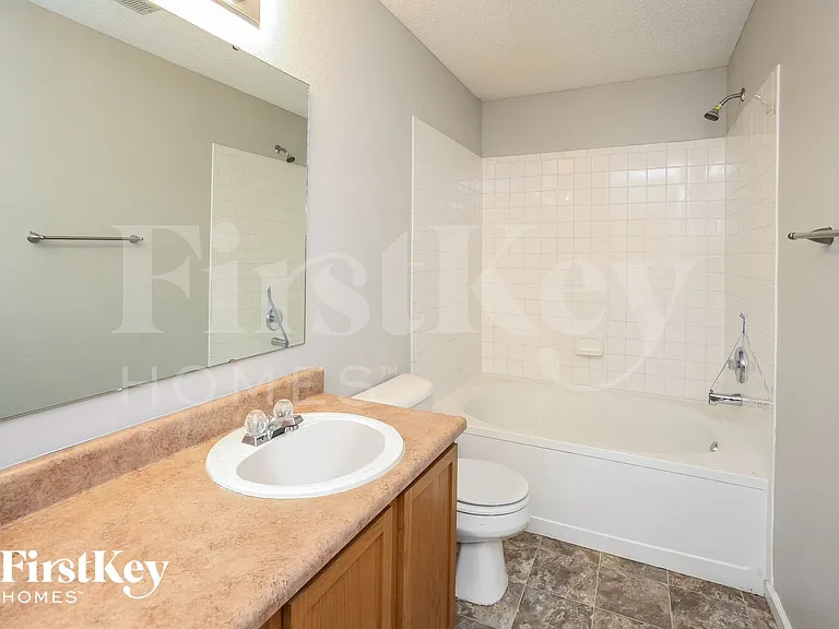 6647 Stanhope Way — Photo 8